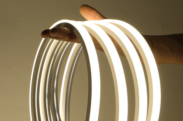 第五種材料,硅膠線性燈